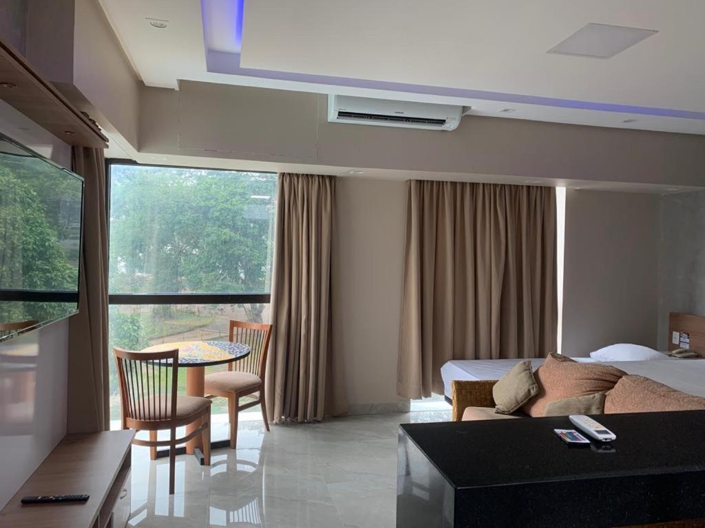 Flat No Tropical Executive Hotel Manaus Kültér fotó